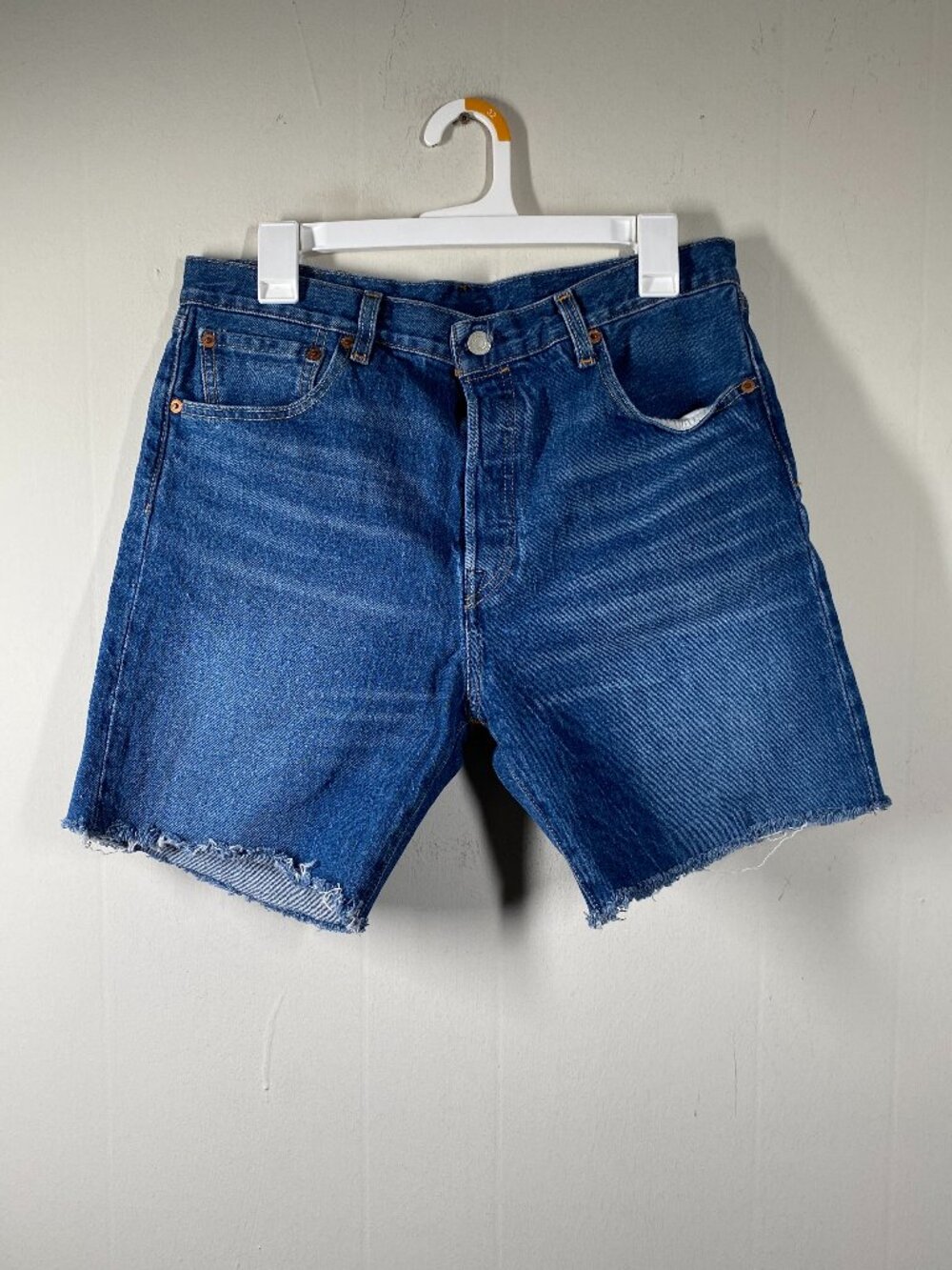 Levi's Premium 501 '93 Cut Off Denim Jean Shorts Men's 32 Mid Rise Blue Casual